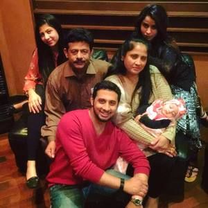 Meet your Posher, Muhammad