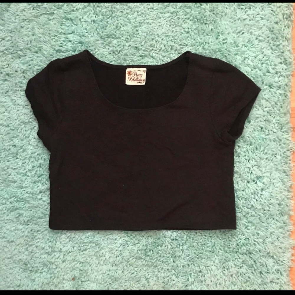 Macy's: Black Crop Top