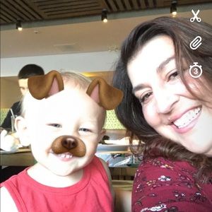 Meet your Posher, Carla