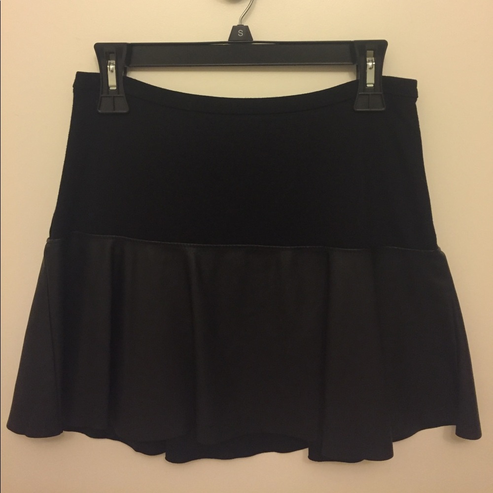 Express cotton/pleather flounce skirt - size 4