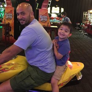 Meet your Posher, Damond