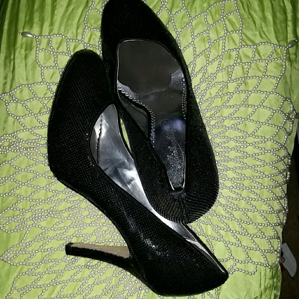 Michaelangelo Sequin Black 4" heels