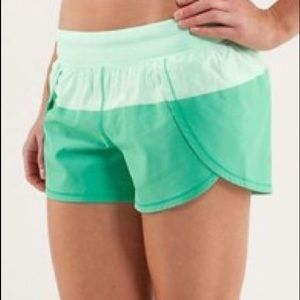 lululemon Breeze By Run Short, sz 6 Bali Green