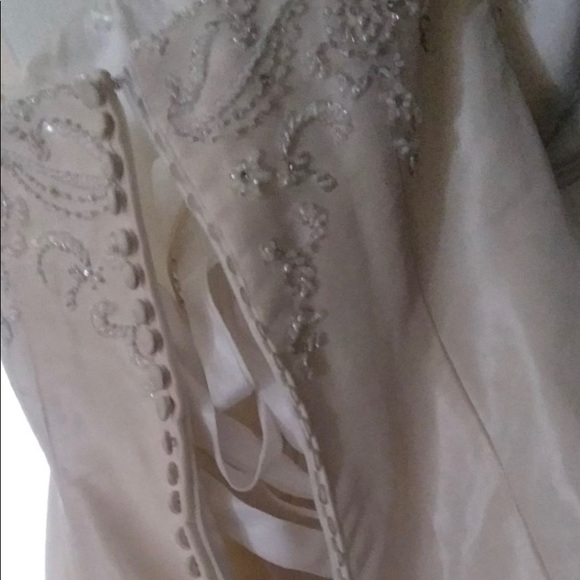 Bridal Dress… please ask for availability ty! - Picture 4 of 7