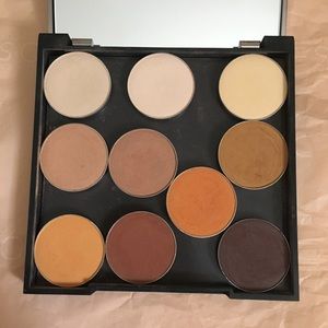 Makeup Geek/Colourpop Shadows