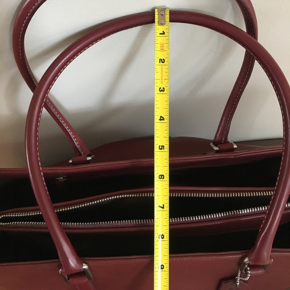 Coach leather tote **PRICE REDUCED** - Picture 7 of 8