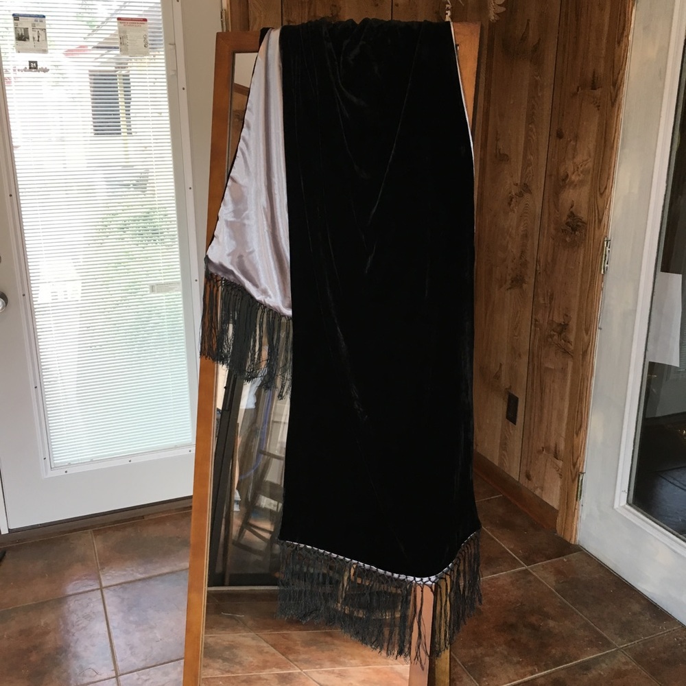 Silk Fringed Shawl/Evening Wrap