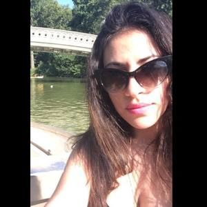 Meet your Posher, Faina