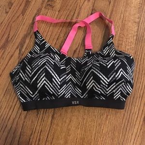 Lightweight by Victoria sports bra