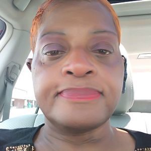 Meet your Posher, Alesia