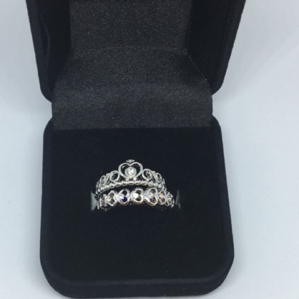 Silver Crown Ring With Heart Band size 7