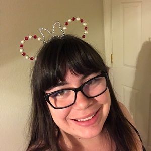 Metal Minnie Mouse ears Metal Minnie Mouse ears