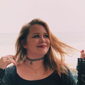 Meet your Posher, Haley