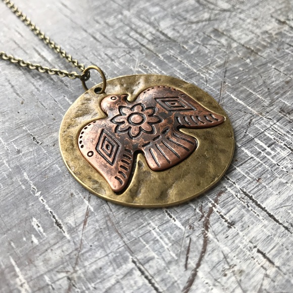 Take flight 🦅 Thunderbird Medallion Necklace - Picture 2 of 5