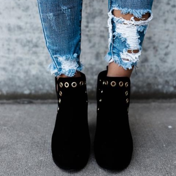 SIZE 5.5 Idealistic Grommet Booties - Picture 4 of 5