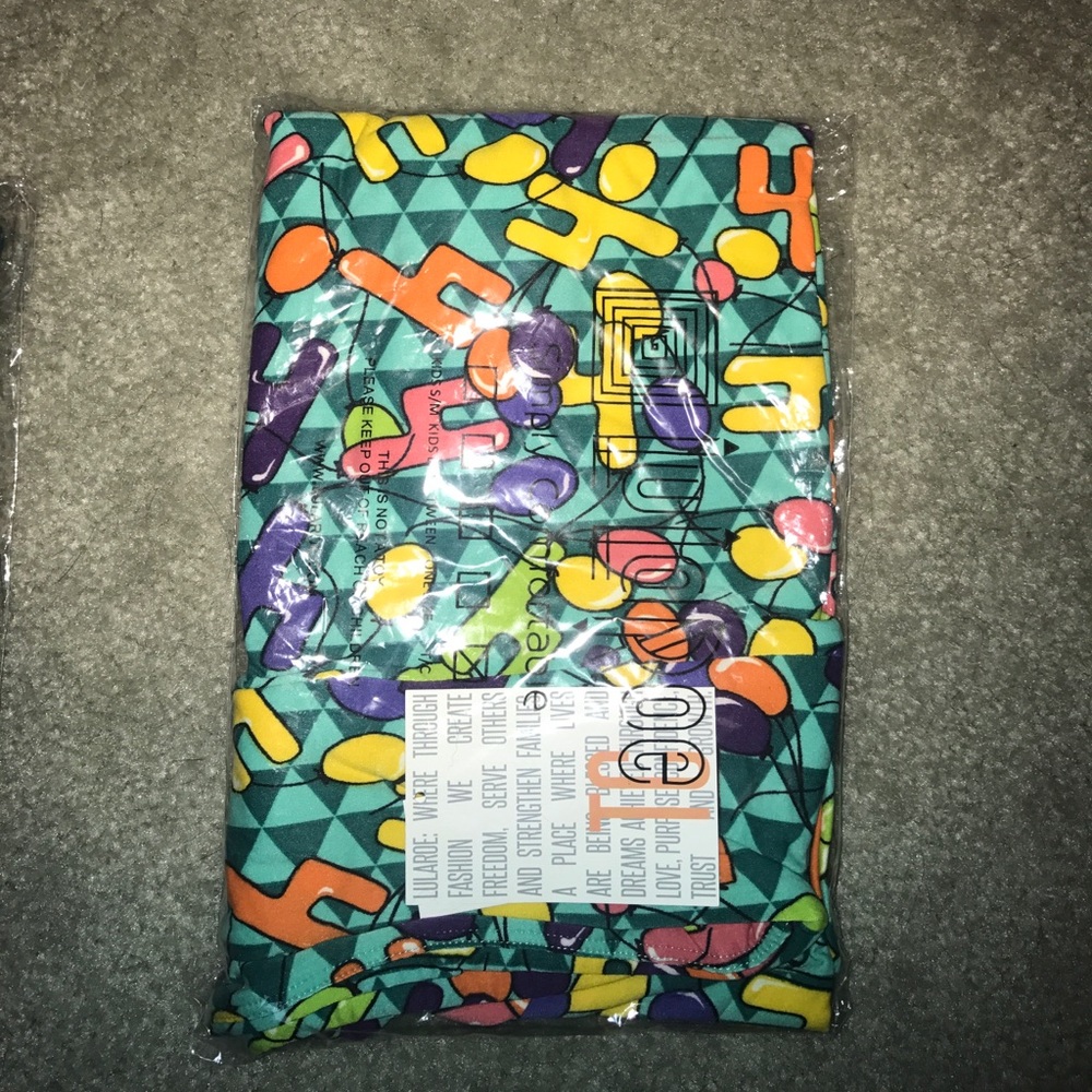 Tall & Curvy LuLaRoe 4th Birthday Leggings