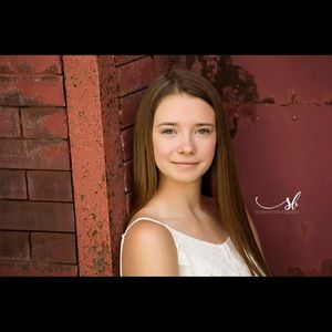 Meet your Posher, Monica