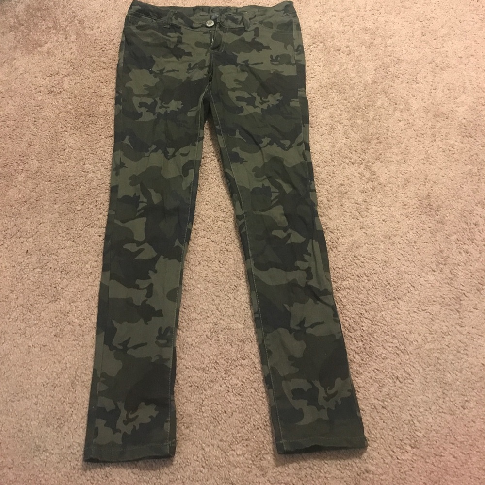 Camo jeans