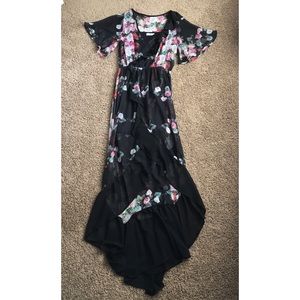 Floral ruffle high low dress Tobi size small Floral ruffle high low dress Tobi size small