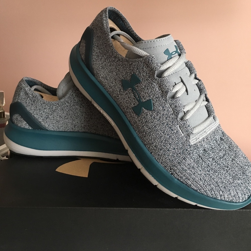 NEW WITH TAGS! Under Armour Speedform Sneakers