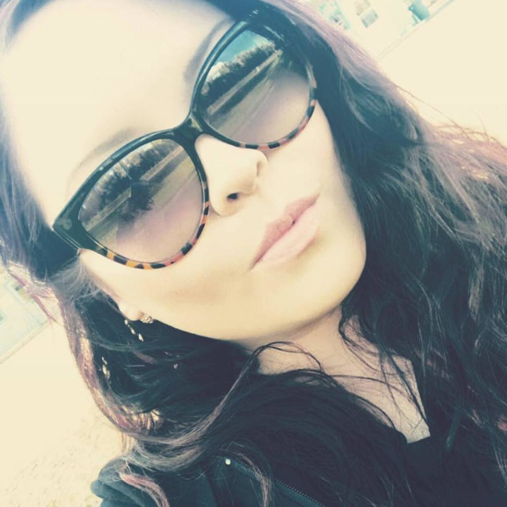 Meet your Posher, Natasha