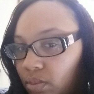 Meet your Posher, Natasha