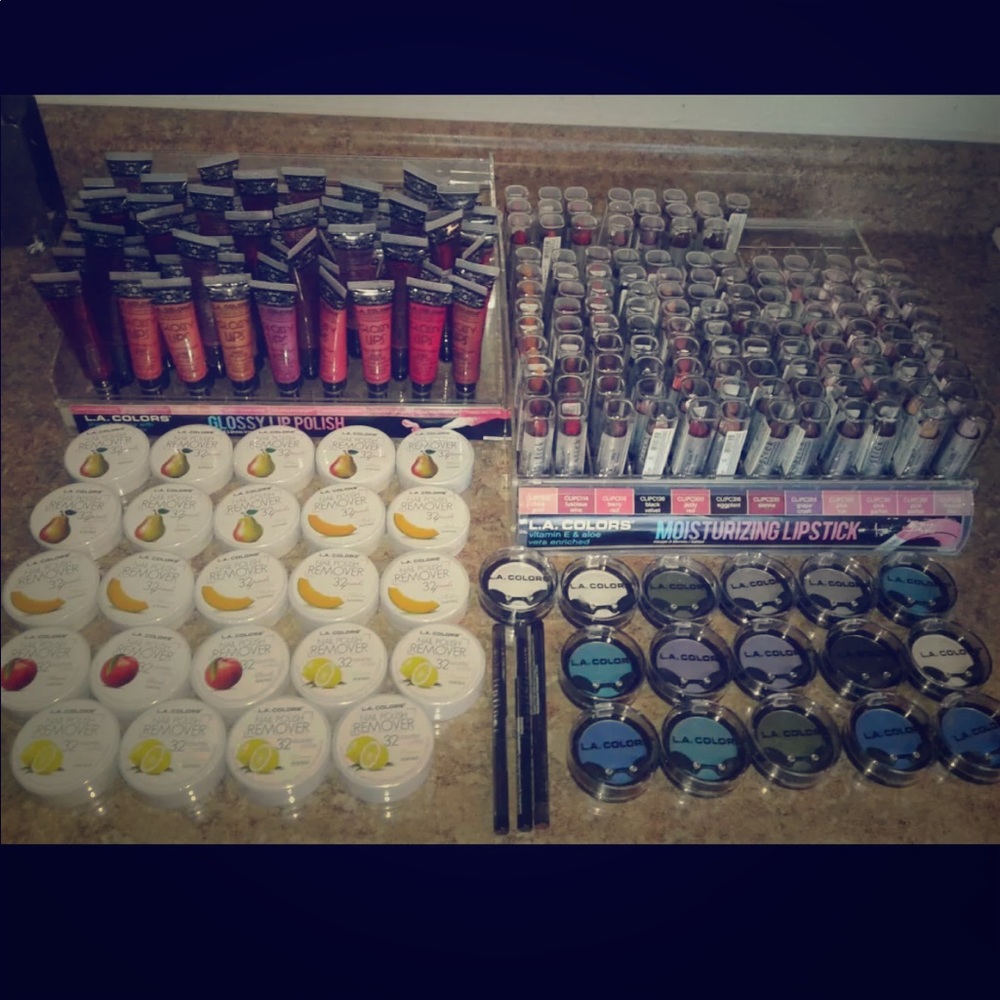 *** Makeup Lot/Bulk Makeup ***