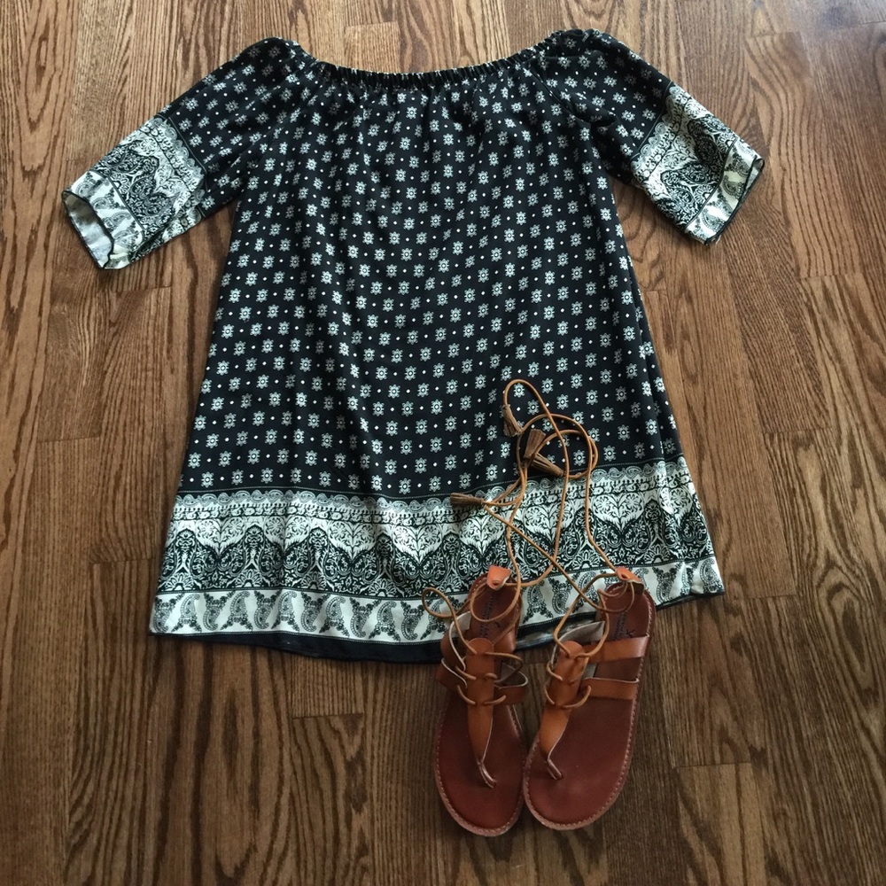 Summer off shoulder dress
