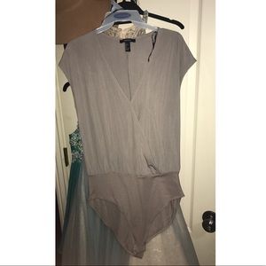 V-neck Body suit