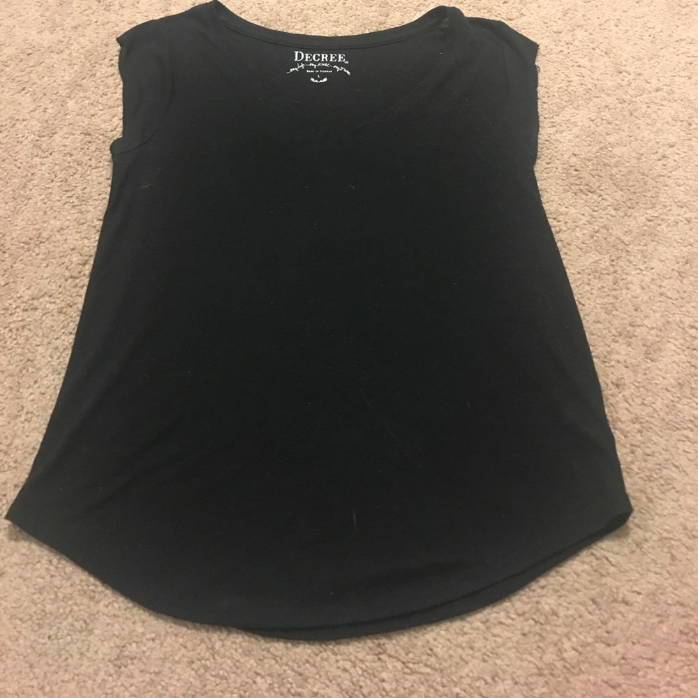 Basic black V neck tee