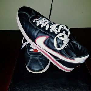 Vintage Mens Nike Cortez '72 Size (11.5). NICE Vintage Mens Nike Cortez '72 Size (11.5). NICE