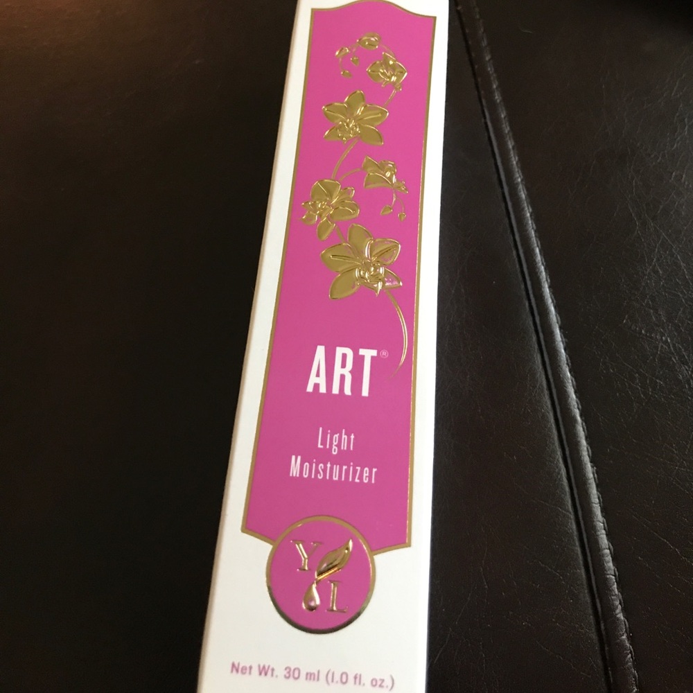 Young living art light moisturizer.