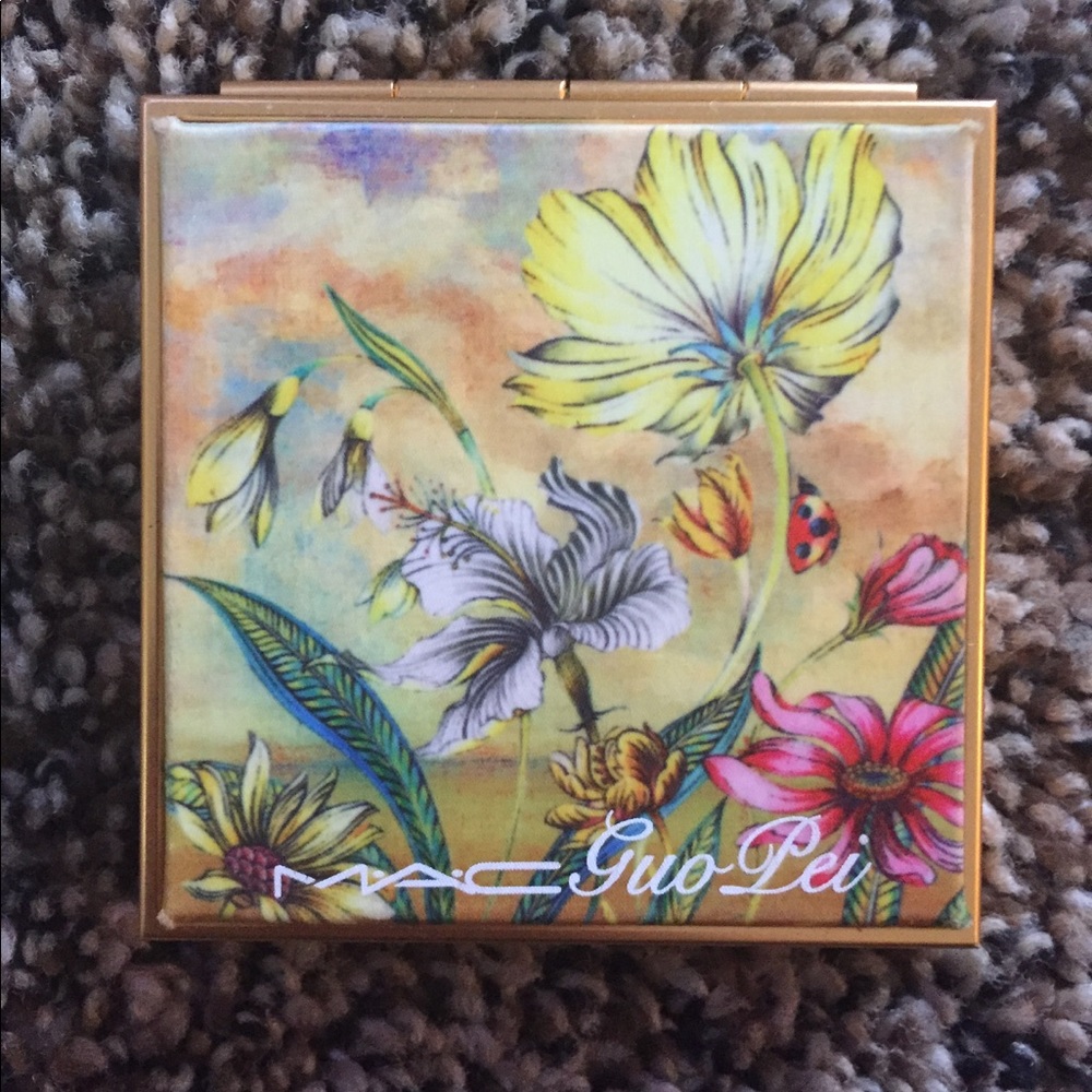 Limited Edition Mac Quad Palette