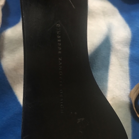 ⚠️SOLD⚠️ Giuseppe Zanotti Sandals - Picture 3 of 7
