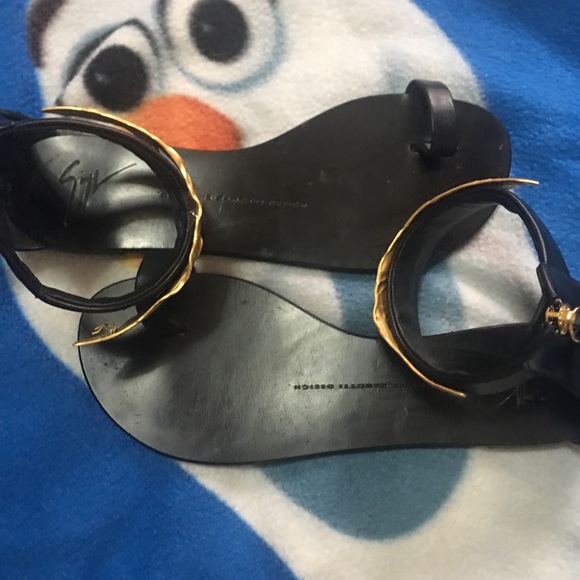 ⚠️SOLD⚠️ Giuseppe Zanotti Sandals - Picture 5 of 7