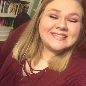 Meet your Posher, Alexandra