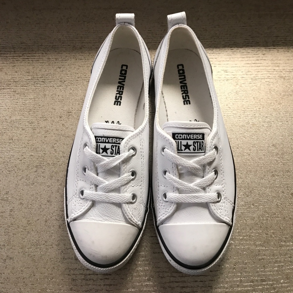 Converse ballerina flat white leather size 7.
