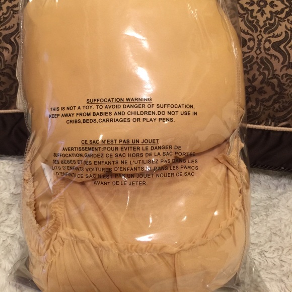 Big Booty! 🍑 - Picture 2 of 2