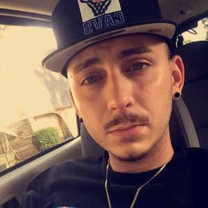 Meet your Posher, Kenneth