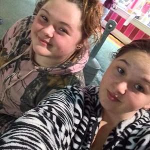 Meet your Posher, Pamela