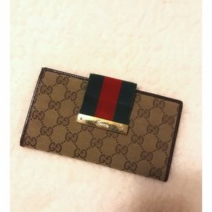Gucci Web GG Canvas Continental Wallet Gucci Web GG Canvas Continental Wallet