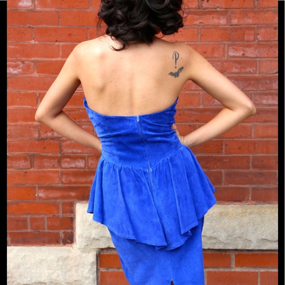 Vintage 1980s Suede Peplum Strapless Dress - Picture 3 of 3