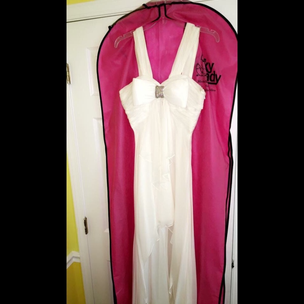 Elegant prom/ pageant high low dress!