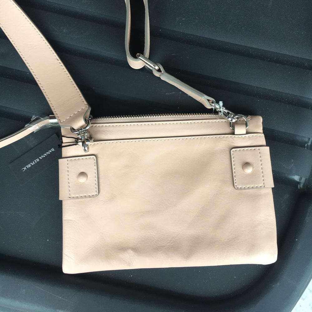 Banana Republic soft leather purse