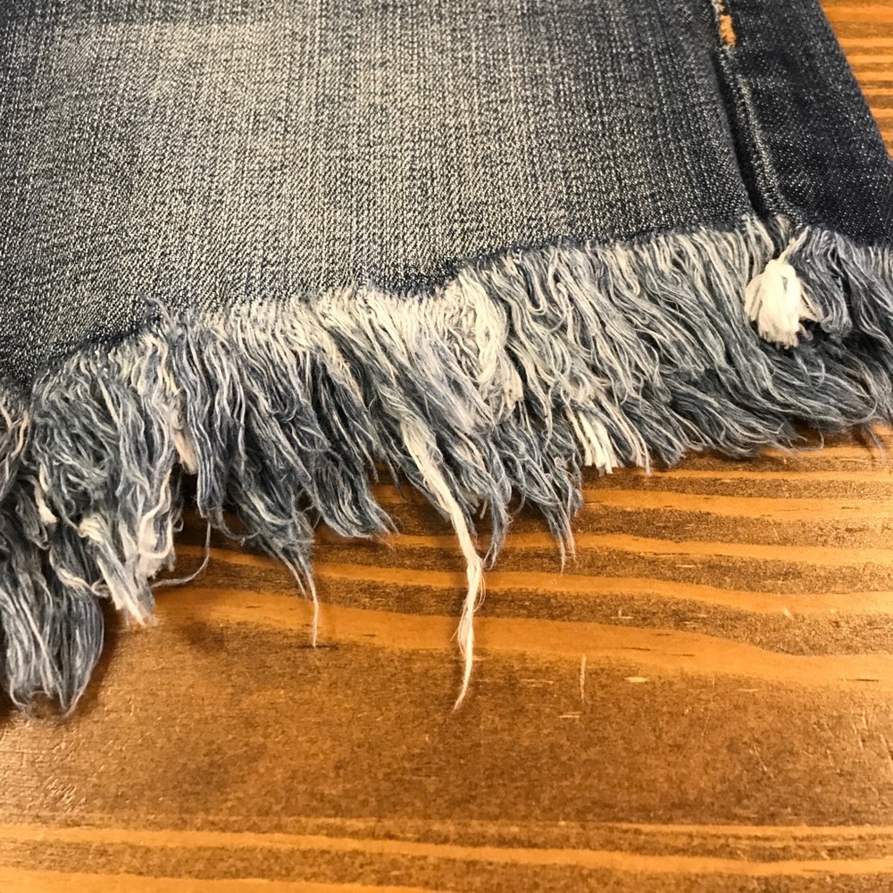 Frayed High Rise Jean Shorts - Picture 2 of 3