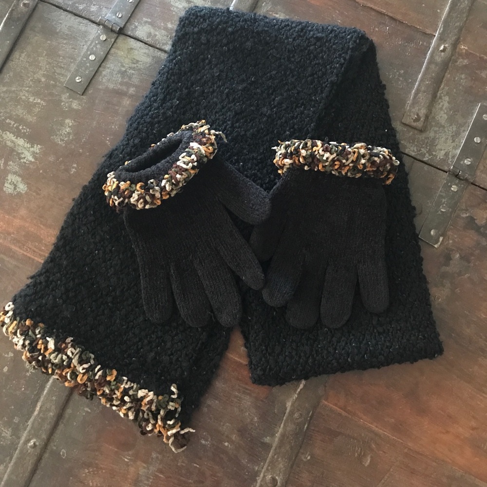 CHUNKY KNIT SCARF GLOVES LOOPED TRIM PRICE DROP 🌸