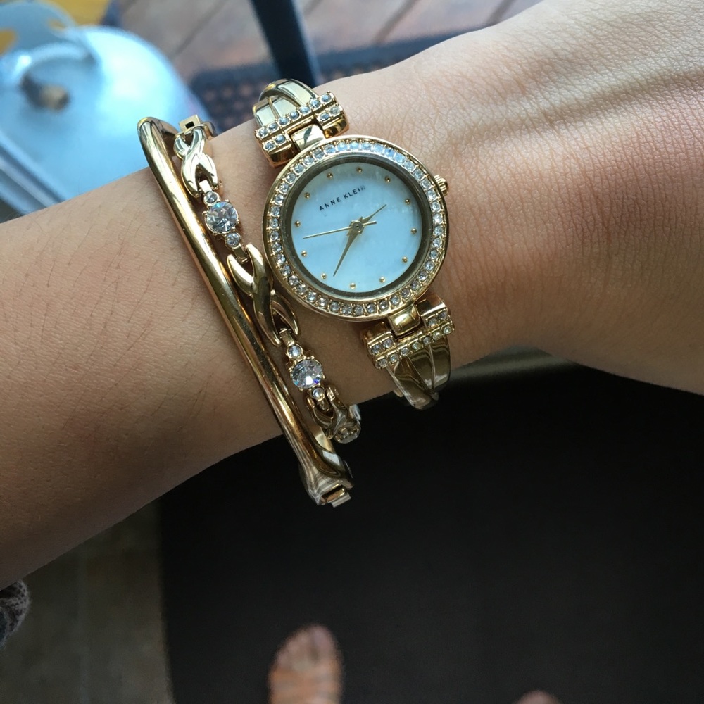Anne Klein watch set. Brand new!