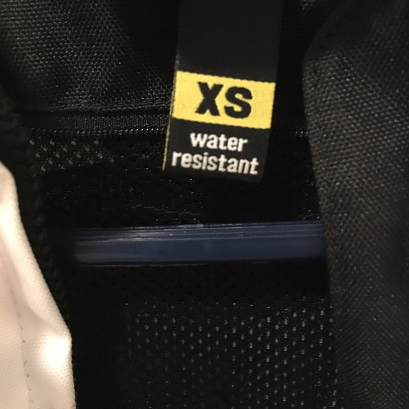 Scorpion motorcycle jacket like new - Picture 3 of 3