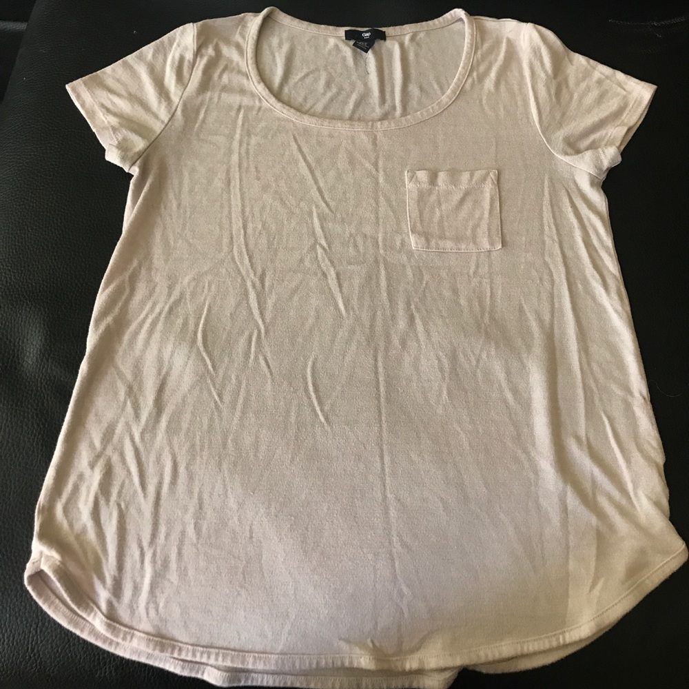 Gap Tshirt