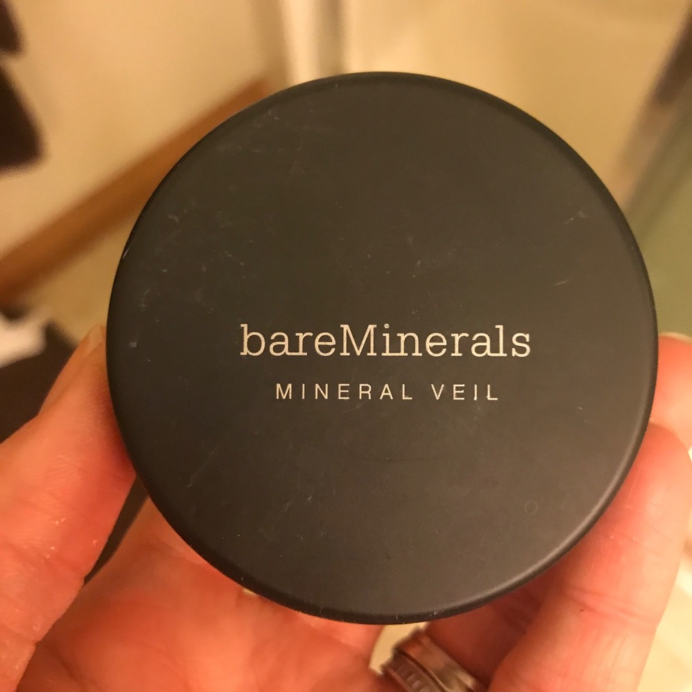 Bare minerals mineral veil in original +spf25